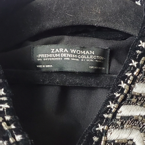 Zara Metallic Beaded Velvet Jacket Size Small - Picture 4 of 5